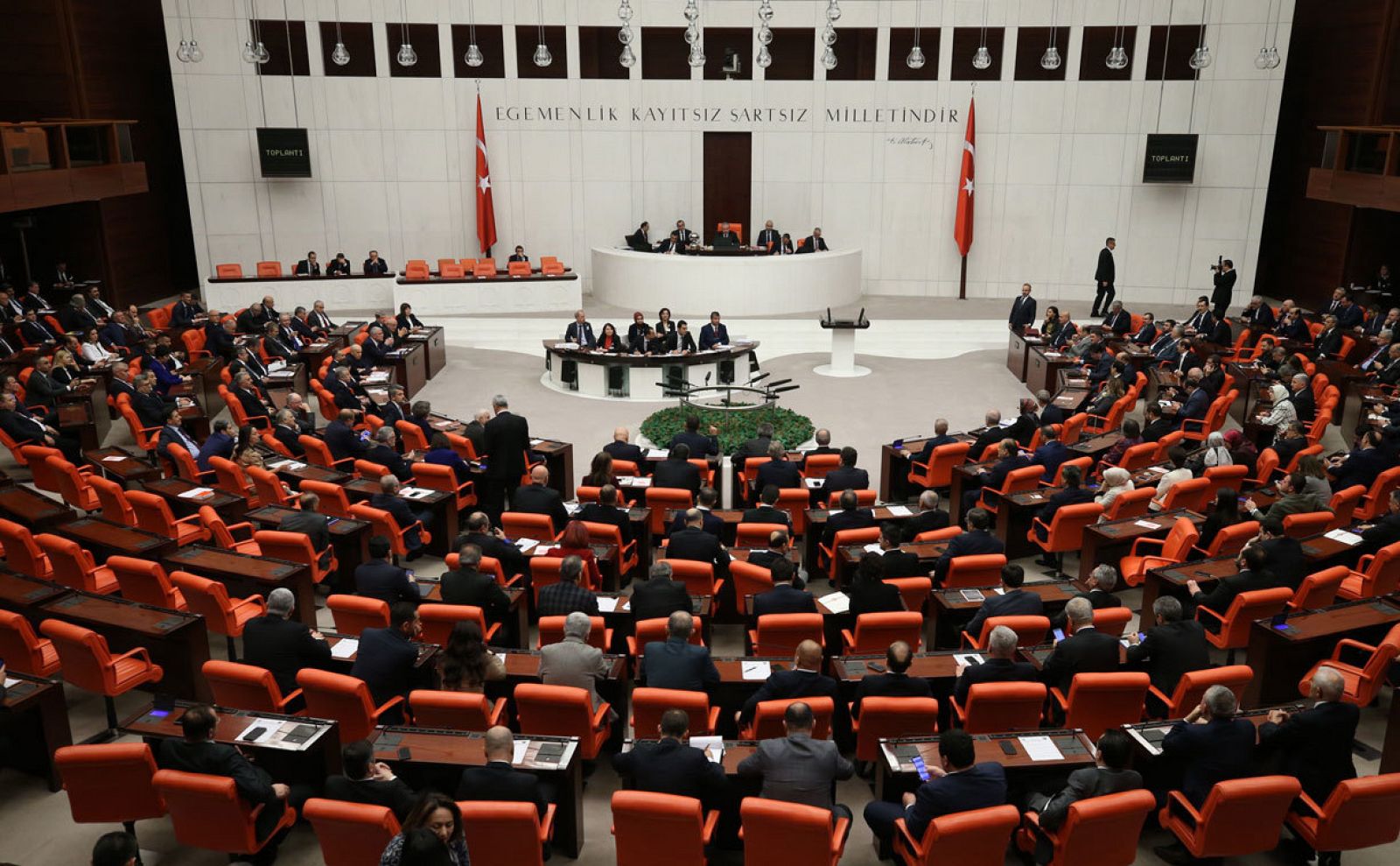 El Parlamento turco ha aprobado este jueves una moción para enviar tropas a Libia