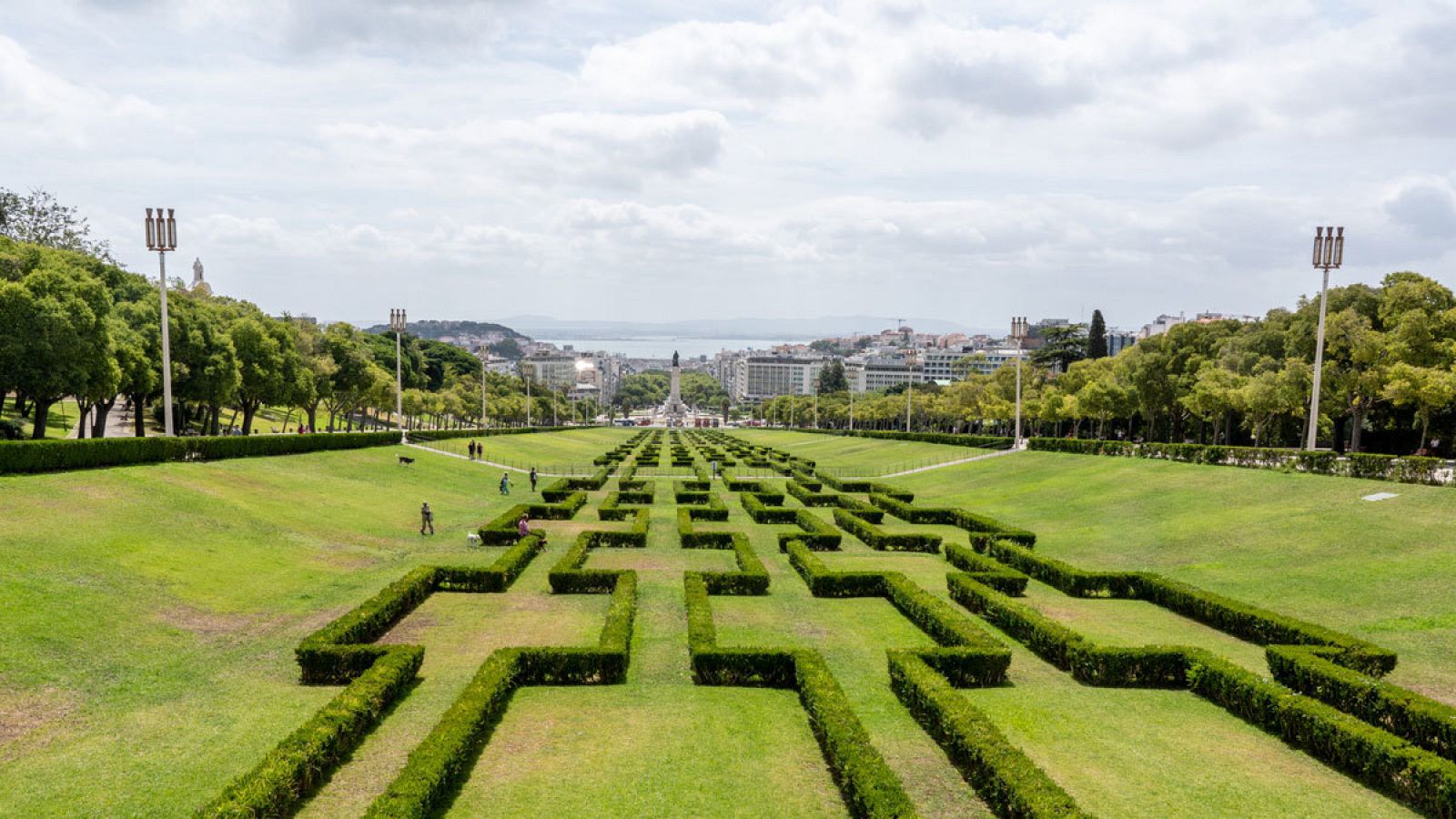 Vista del parque Eduardo VII, situado en el centro de Lisboa, Portugal
