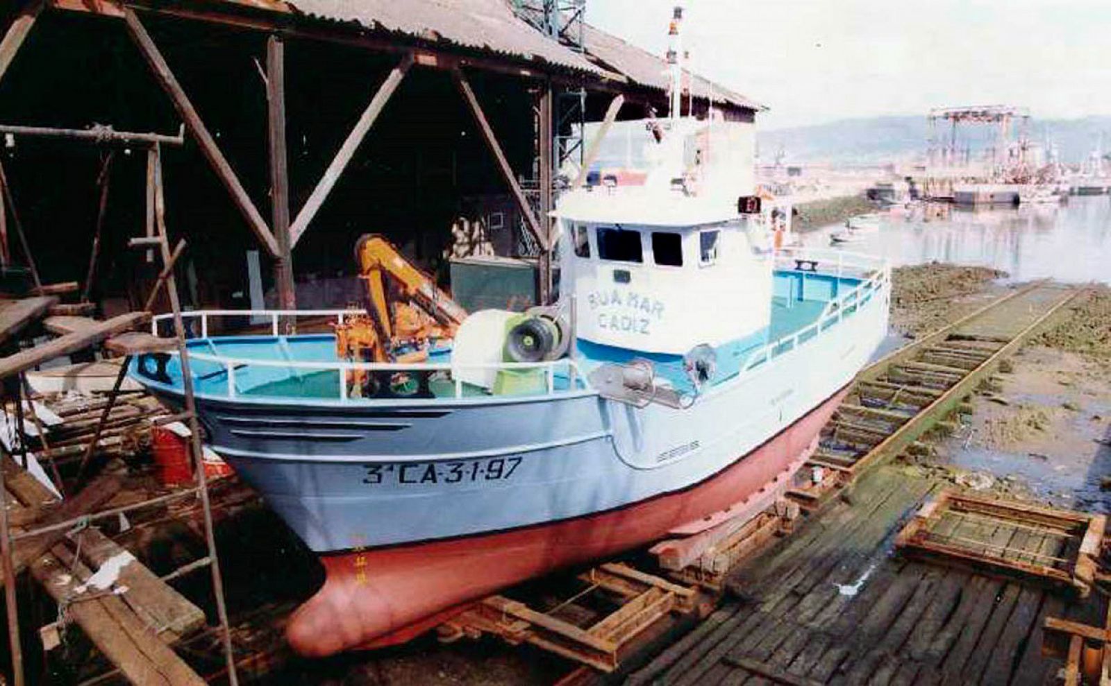 Fotografía de archivo del registro de pesqueros del Ministerio de Agricultura, Pesca y Alimentación, del barco pesquero gaditano Rua Mar, con sede en Barbate, Cádiz.