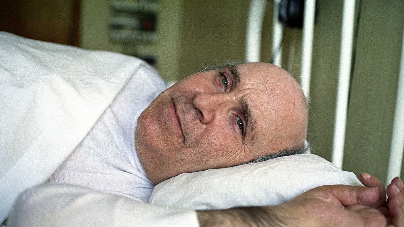 Ramón Sampedro fue el primero en pedir de forma pública la legalización de la eutanasia, en 1998.