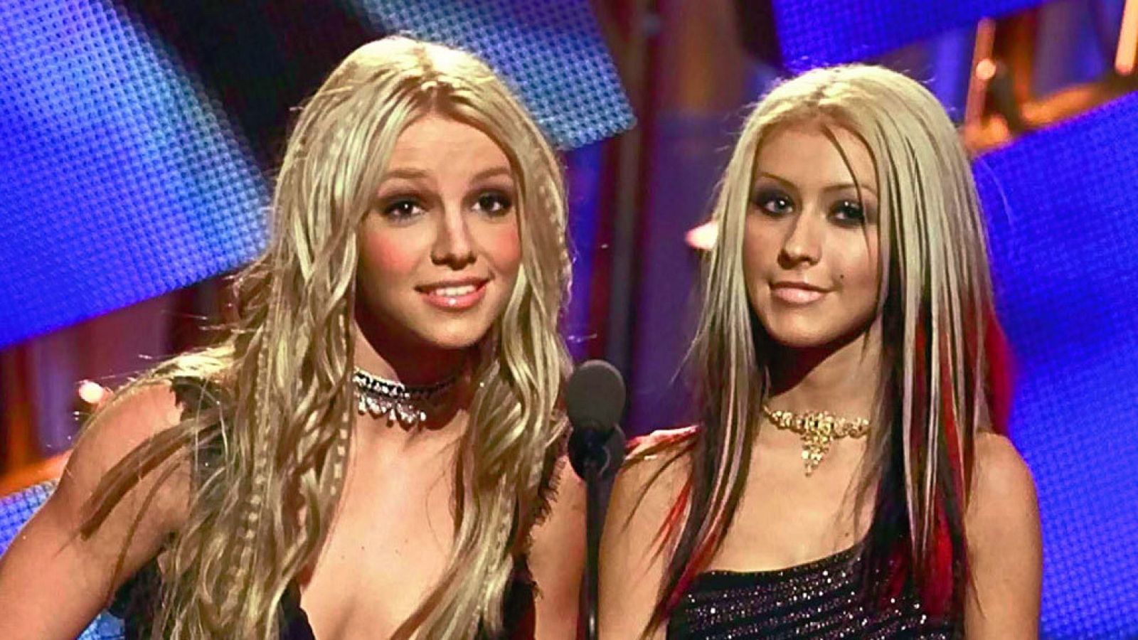  Britney Spears y Christina Aguilera