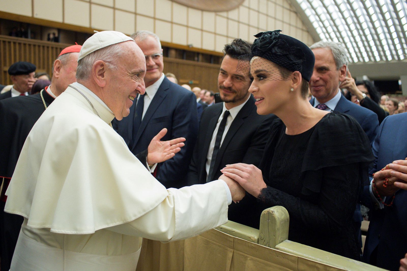 Katy Perry, Orlando Bloom y el Papa Francisco.