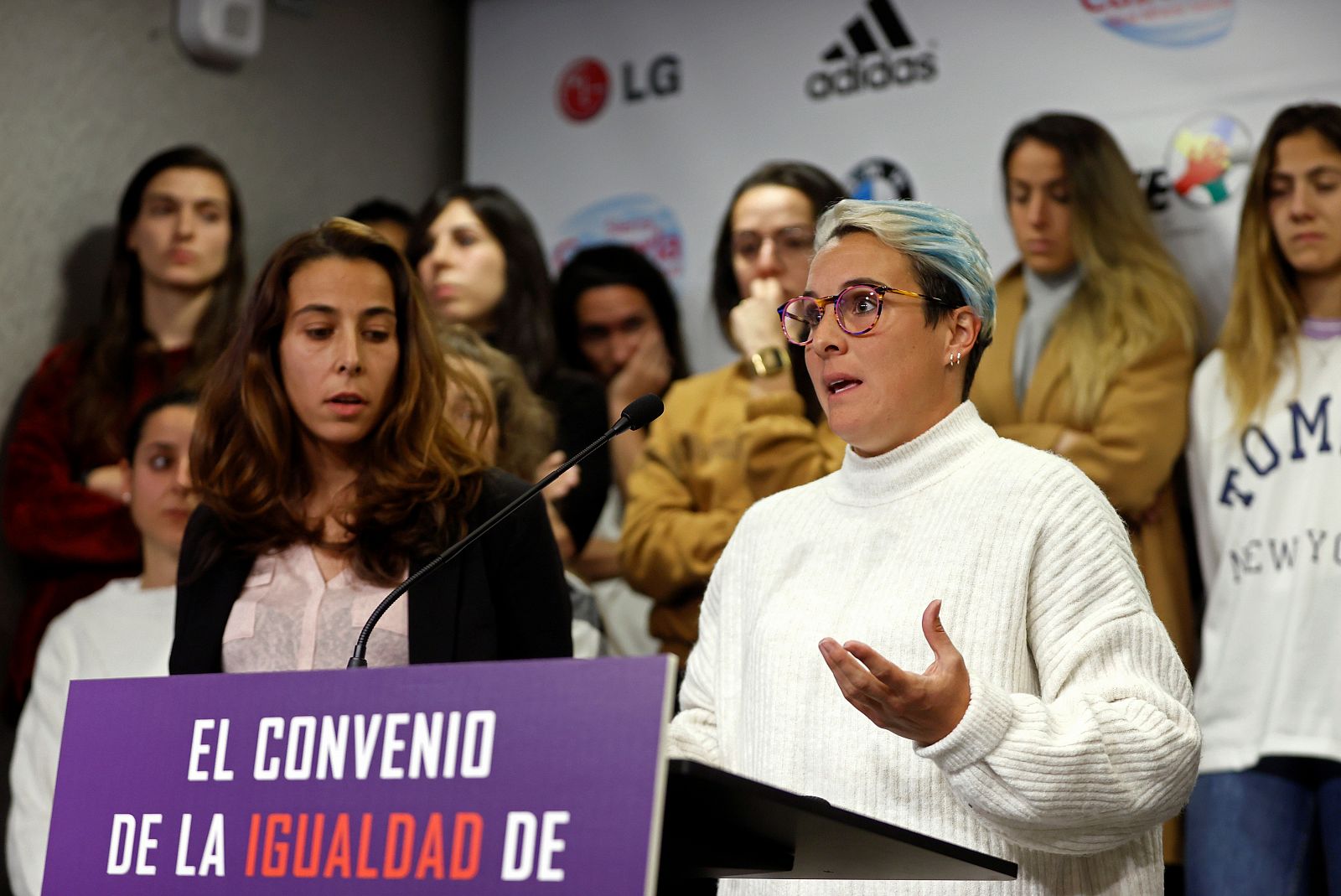 Imagen de archivo de la rueda de prensa de las futbolistas de Primera división por el Convenio Colectivo.