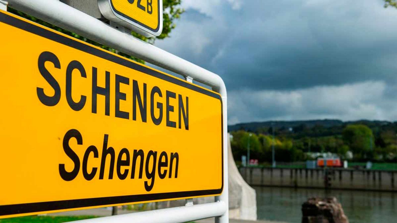 Panel informativo de la zona Schengen