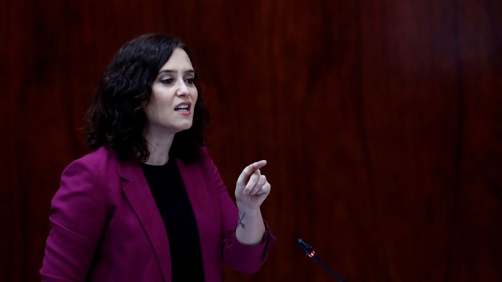   Isabel Díaz Ayuso, este jueves en la Asamblea de Madrid.