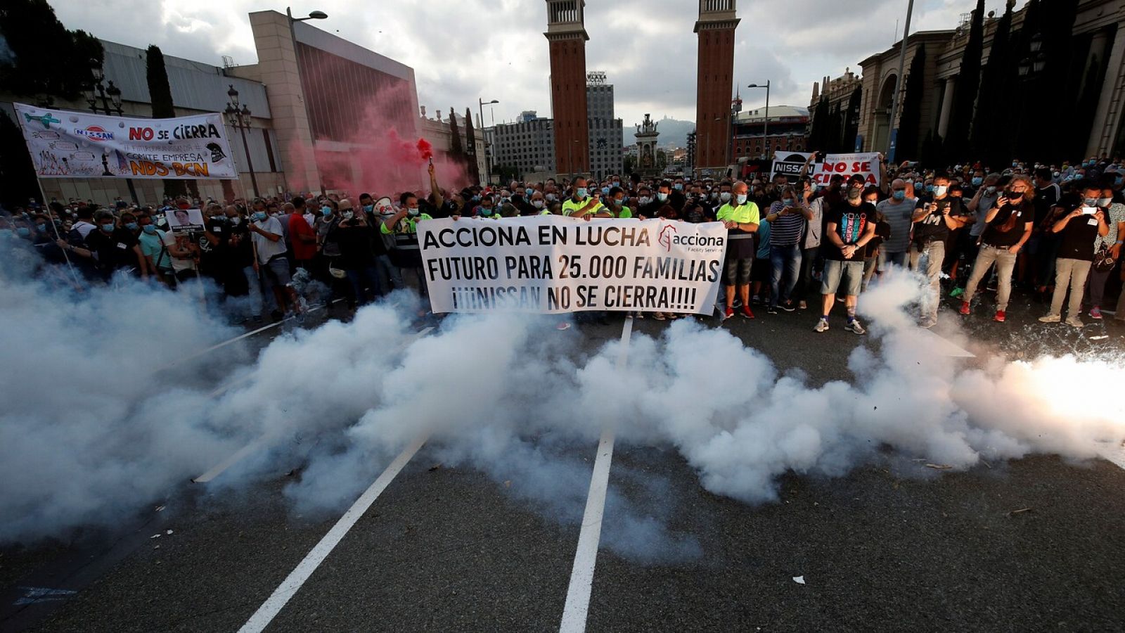 Protesta de trabajadores de Nissan este jueves en Barcelona. REUTERS/Albert Gea