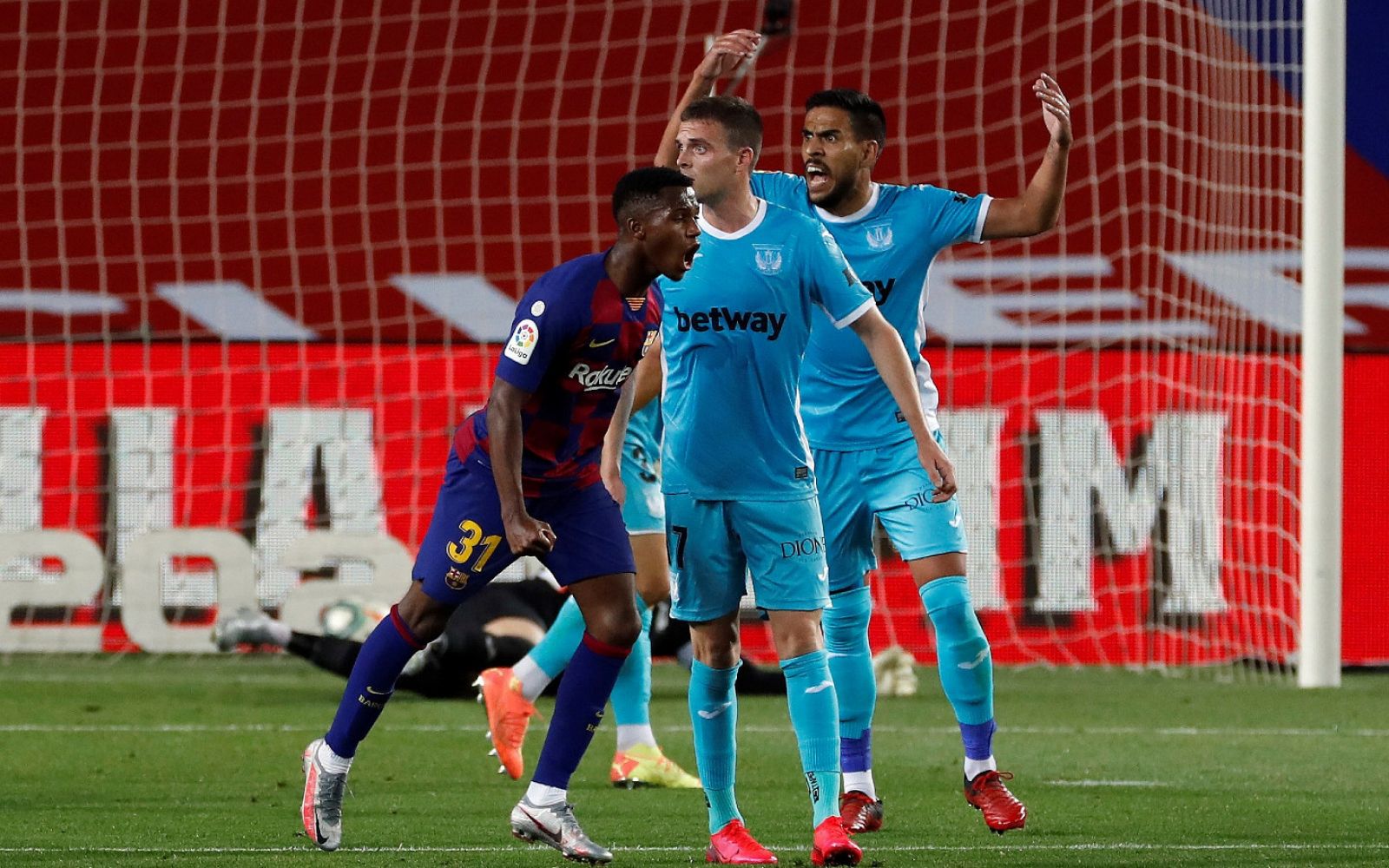 Ansu Fati celebra su gol ante el Leganés