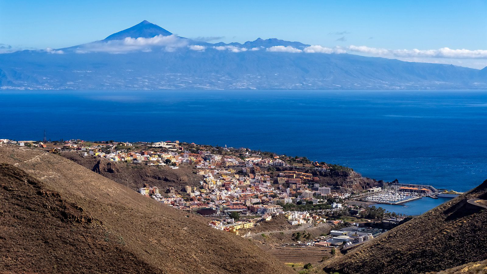 El plan piloto de una app para rastrear contagios se desarrollará en la localidad de San Sebastián de La Gomera.