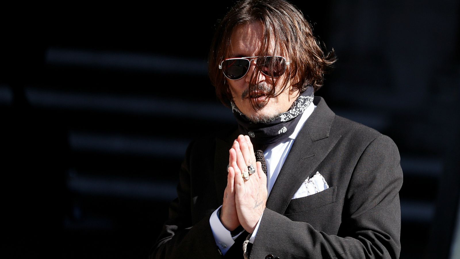Johnny Depp llegando a la corte suprema de Londres en su juicio contra The Sun