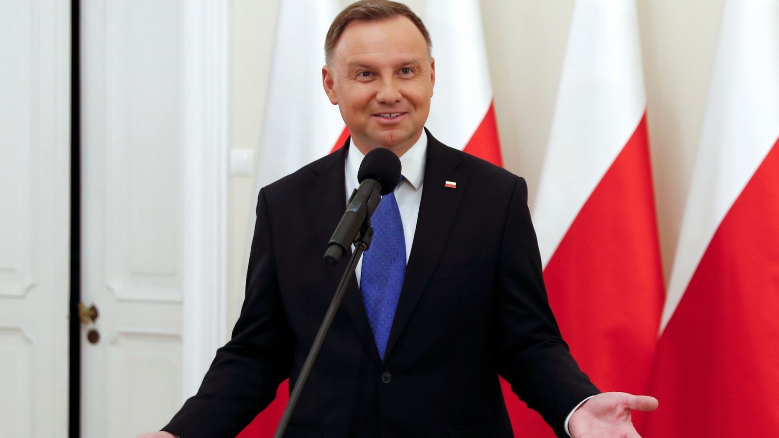 El ultraconservador Duda gana las presidenciales polacas con 51,2 % de los votos