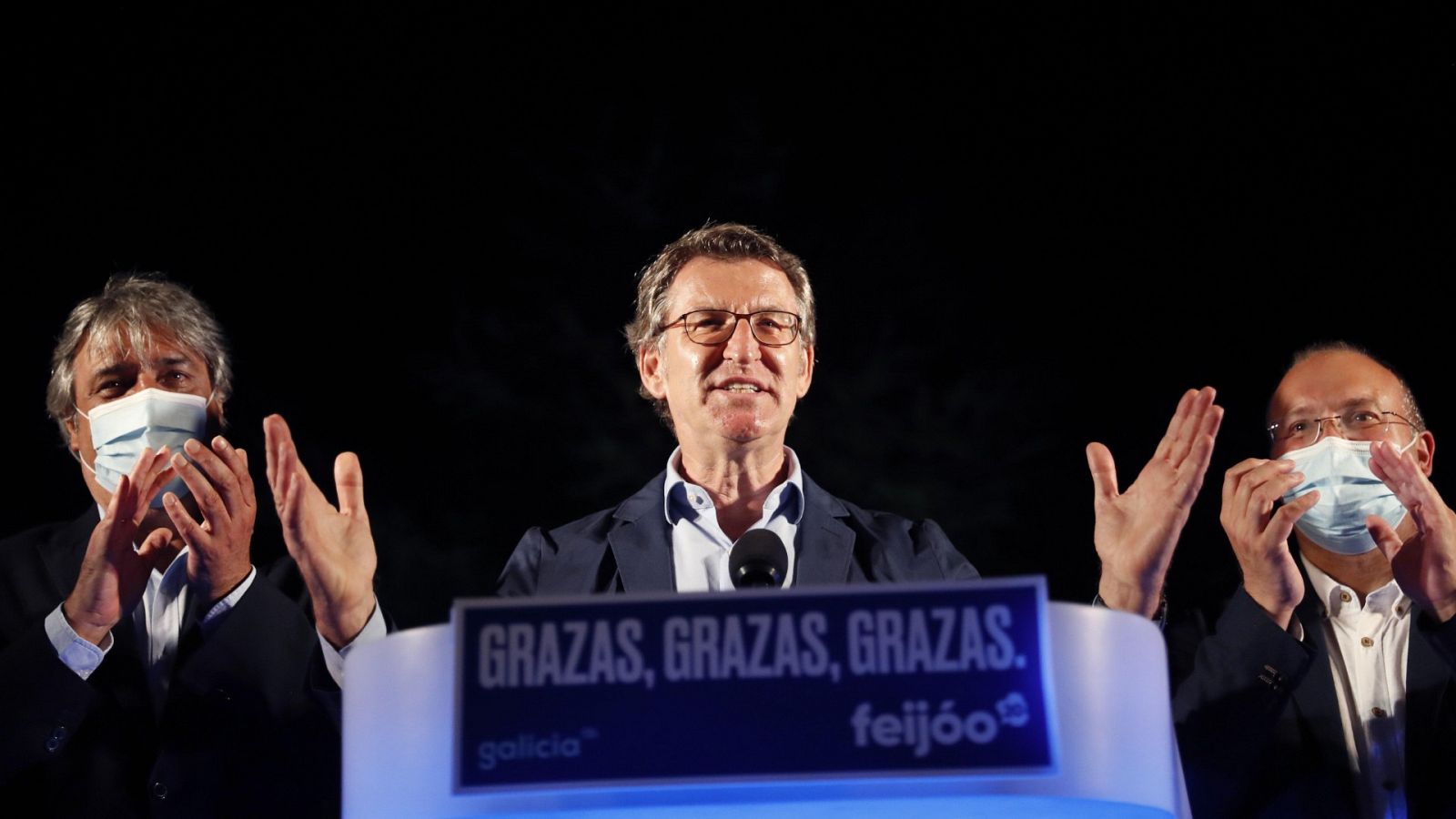 El presidente de la Xunta, Alberto Núñez Feijóo, en la noche electoral del 12J, en la que revalidó su mayoría absoluta