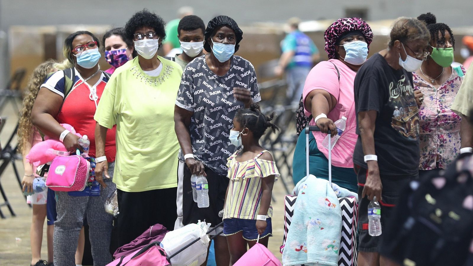 Ciudadanos evacuados de Lake Charles (Luisiana) por el huracán Laura