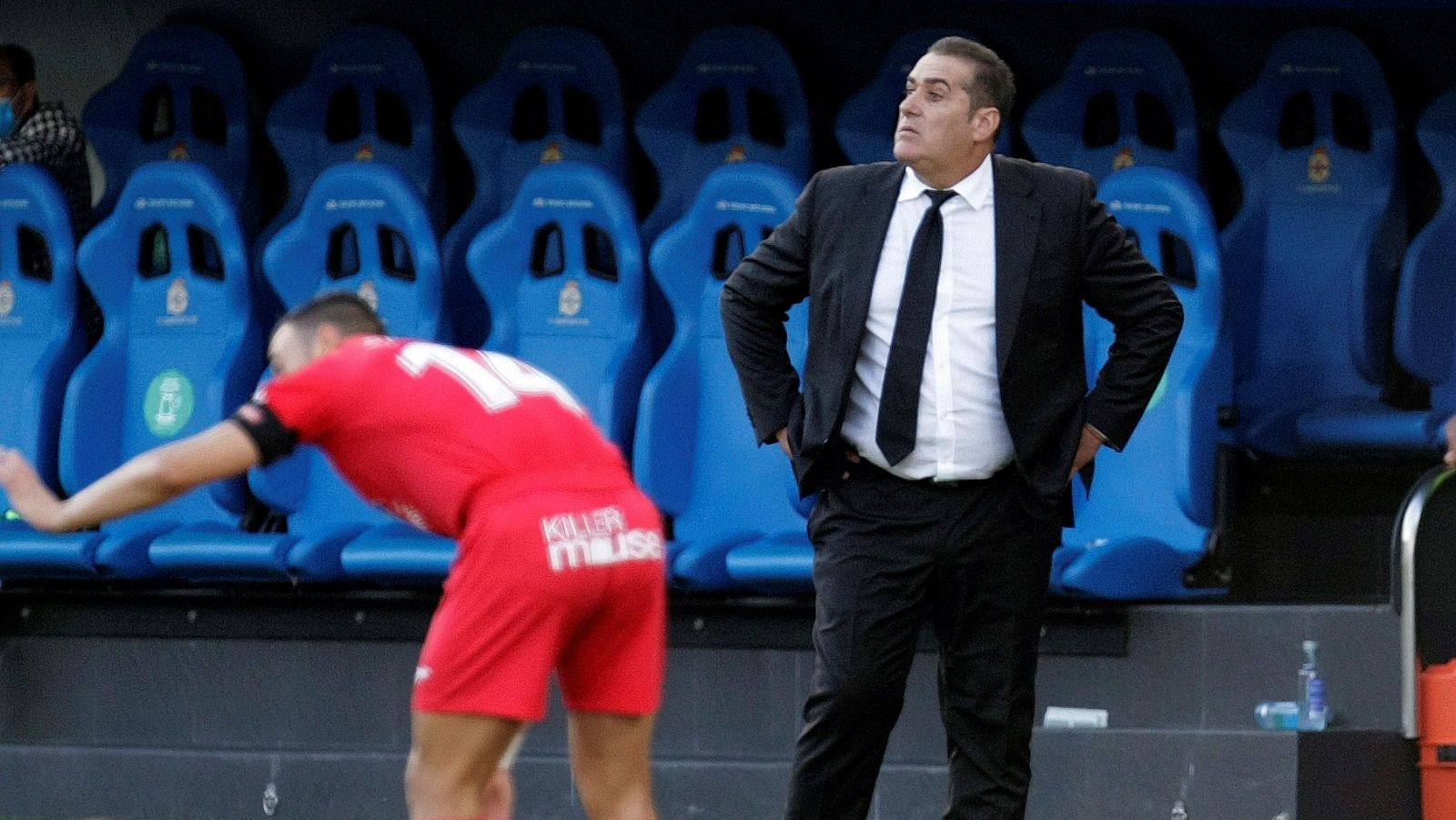 El entrenador del Fuenlabrada José Ramón Sandoval, durante el partido ante el Deportivo, aplazado en Riazor.