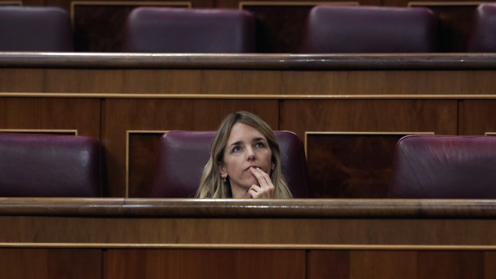 La exportavoz parlamentaria del PP, Cayetana Álvarez de Toledo, en su escaño en el Congreso de los Diputados.