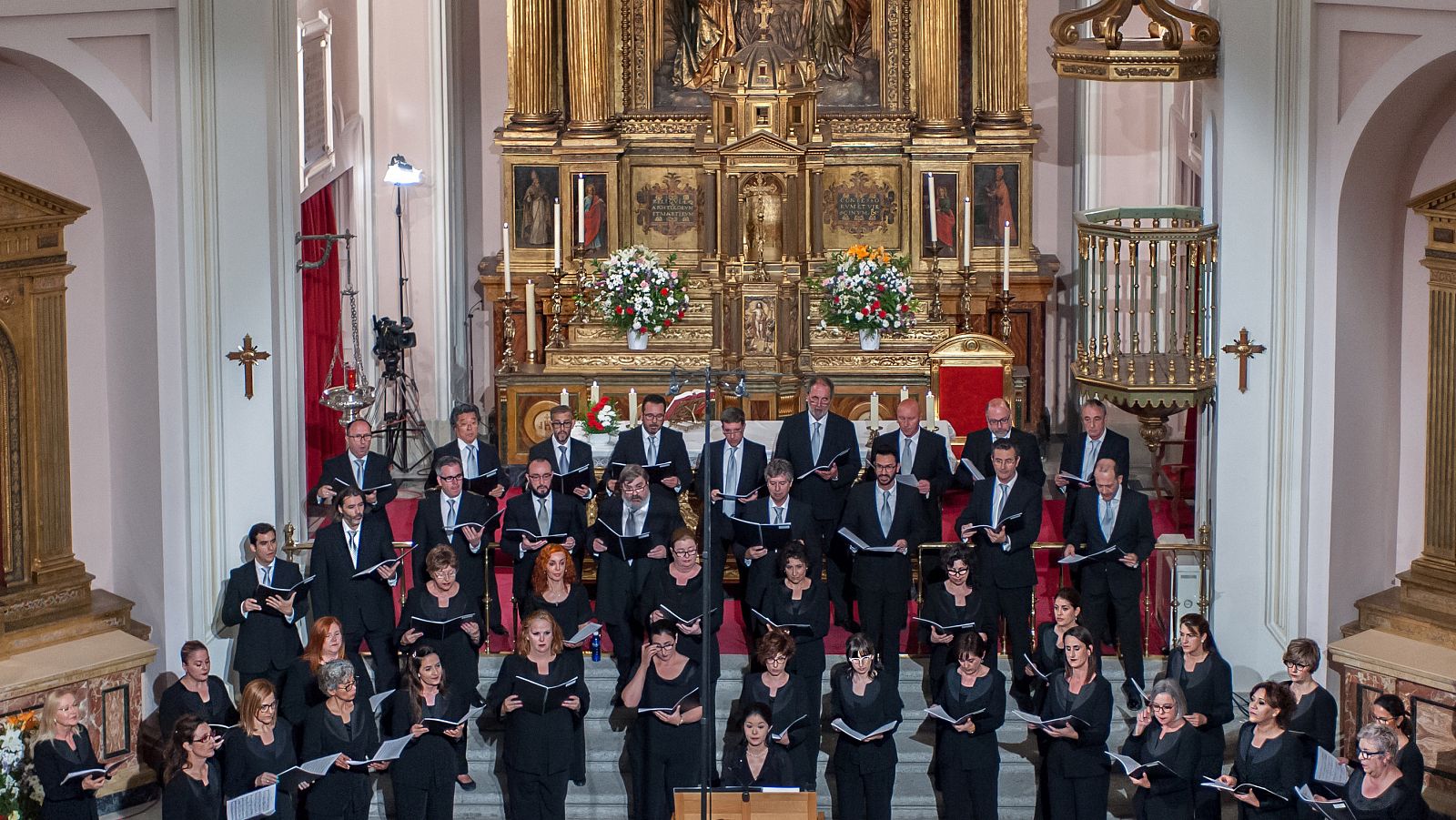 Coro RTVE en Santa Isabel