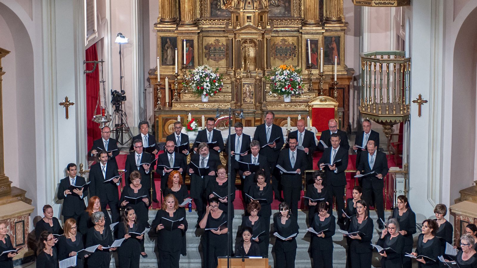 El Coro RTVE en la Iglesia de Santa Isabel