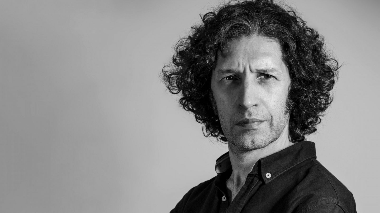 Javier Menéndez Flores, autor de la novela 'Todos nosotros'.