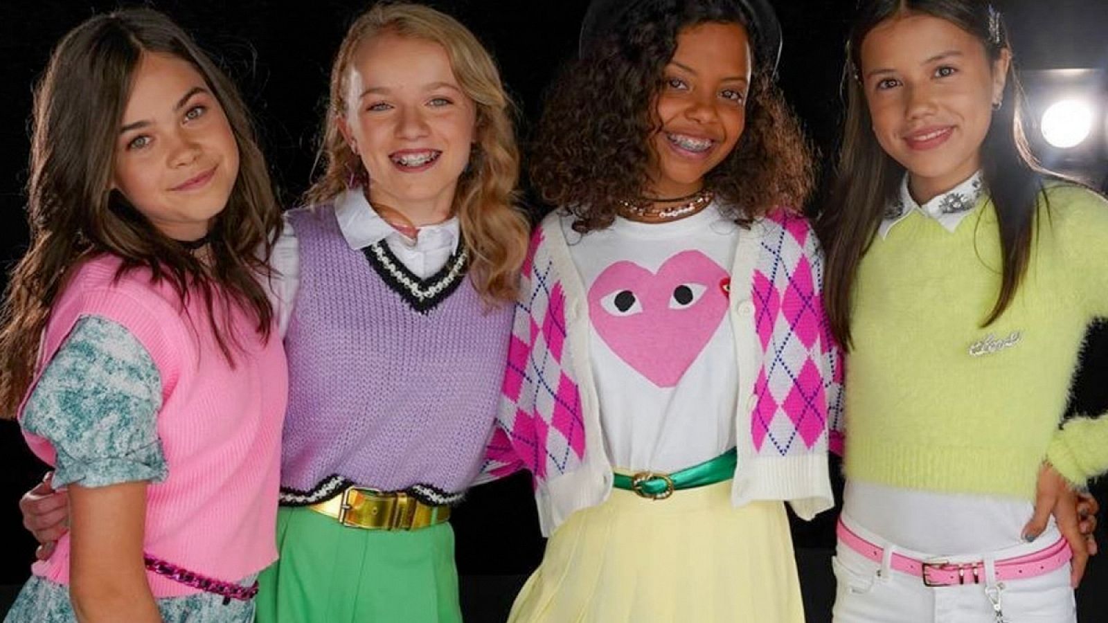 Las chicas, de 13 y 14 años, defenderán los colores de Países Bajos el 29 de noviembre. 