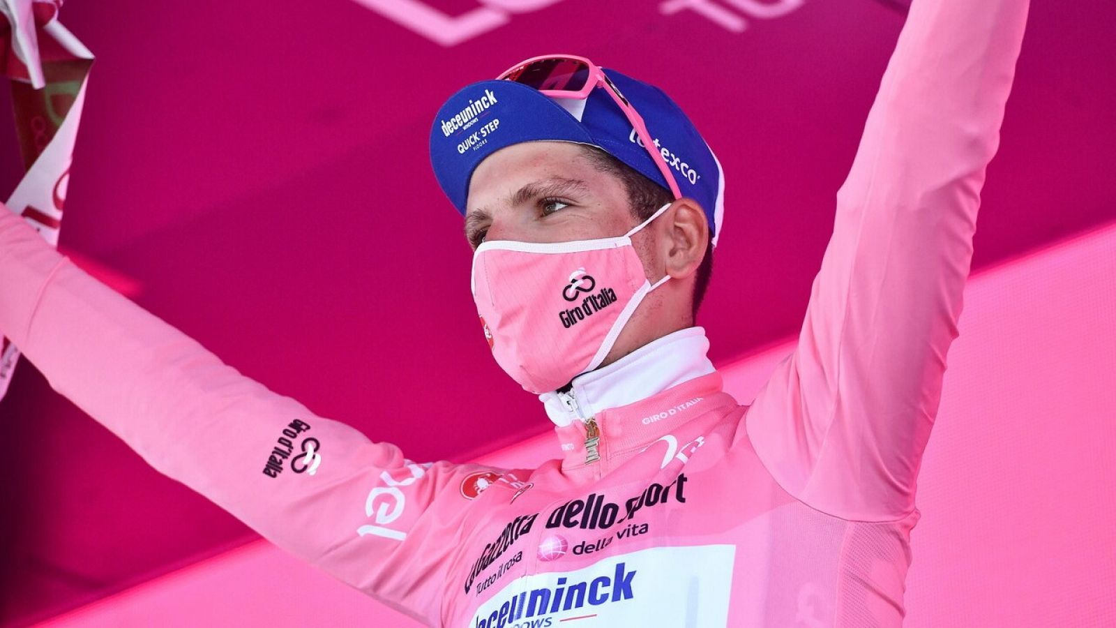 El portugués Joao Almeida, líder del Giro de Italia.