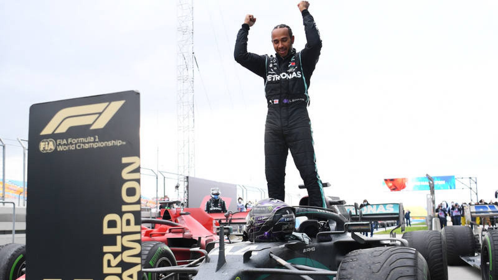 Hamilton gana su séptimo Mundial de Fórmula 1