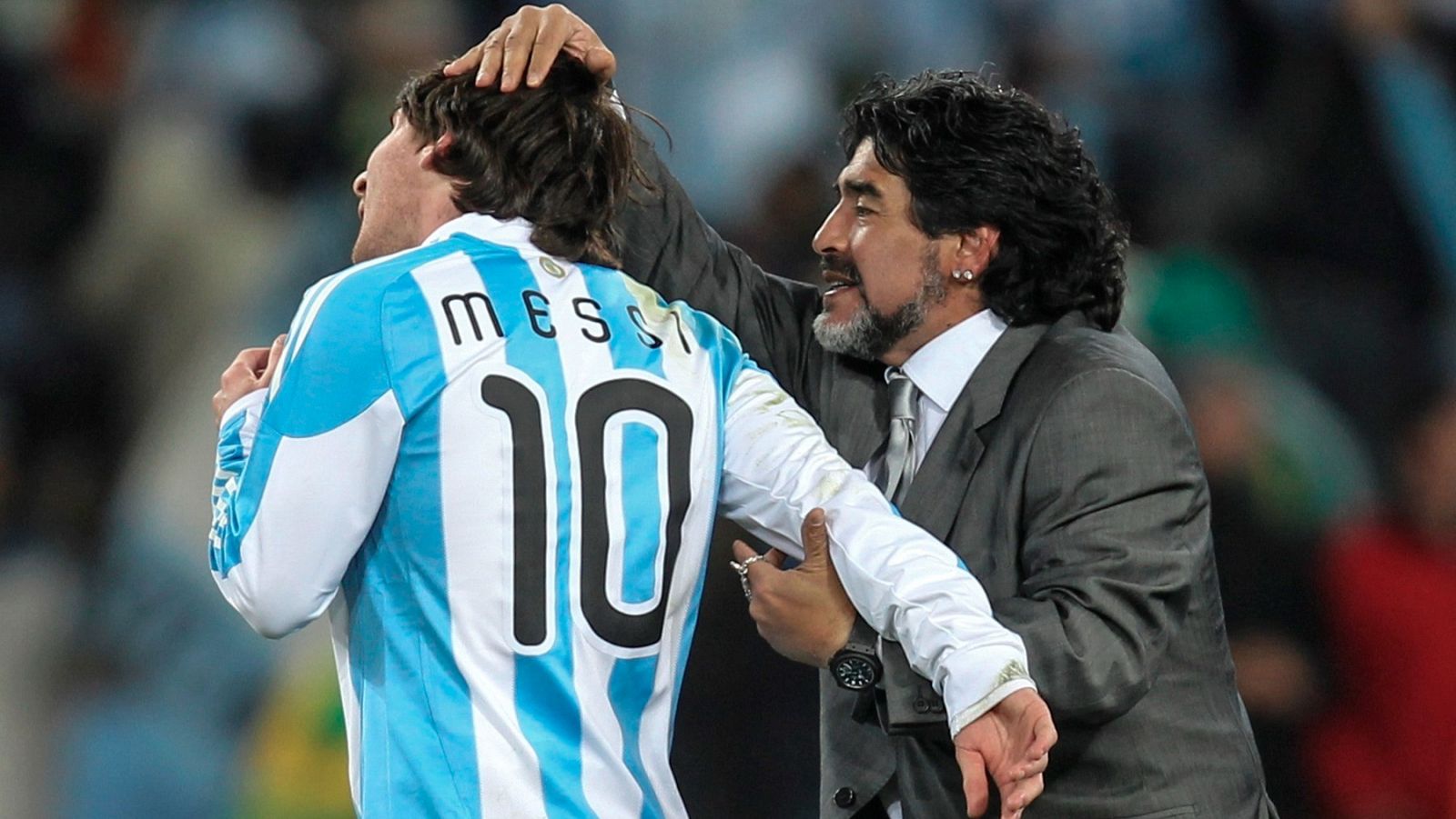 Diego Armando Maradona llegó entrenar a Leo Messi con la selección Argentina