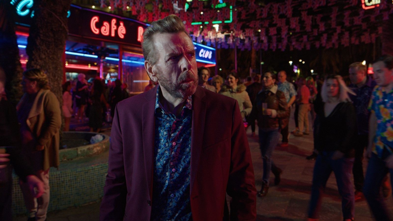 Timothy Spall en una escena de 'Nieva en Benidorm'