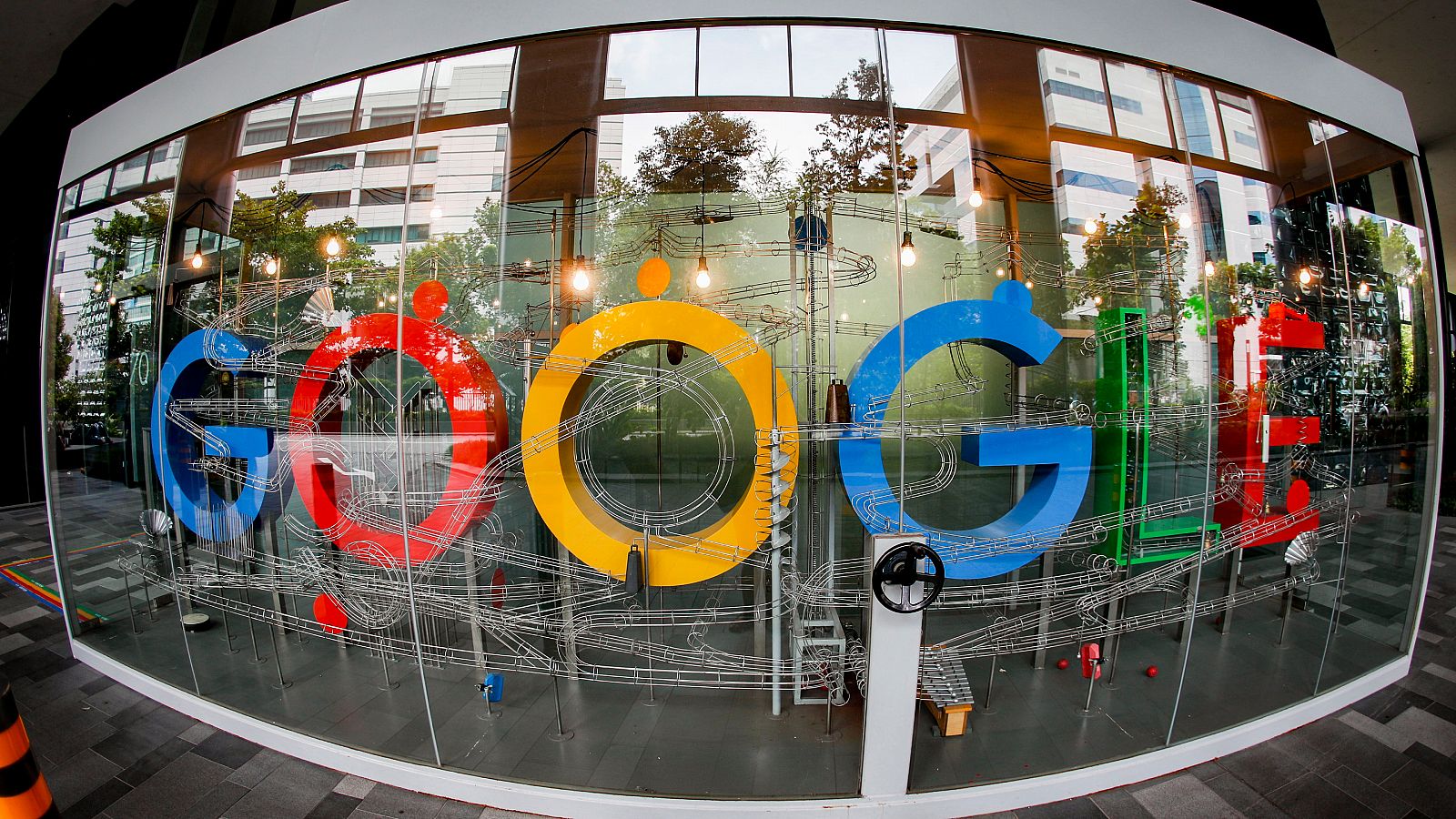 Algunos de los principales servicios de Google se han visto afectados.