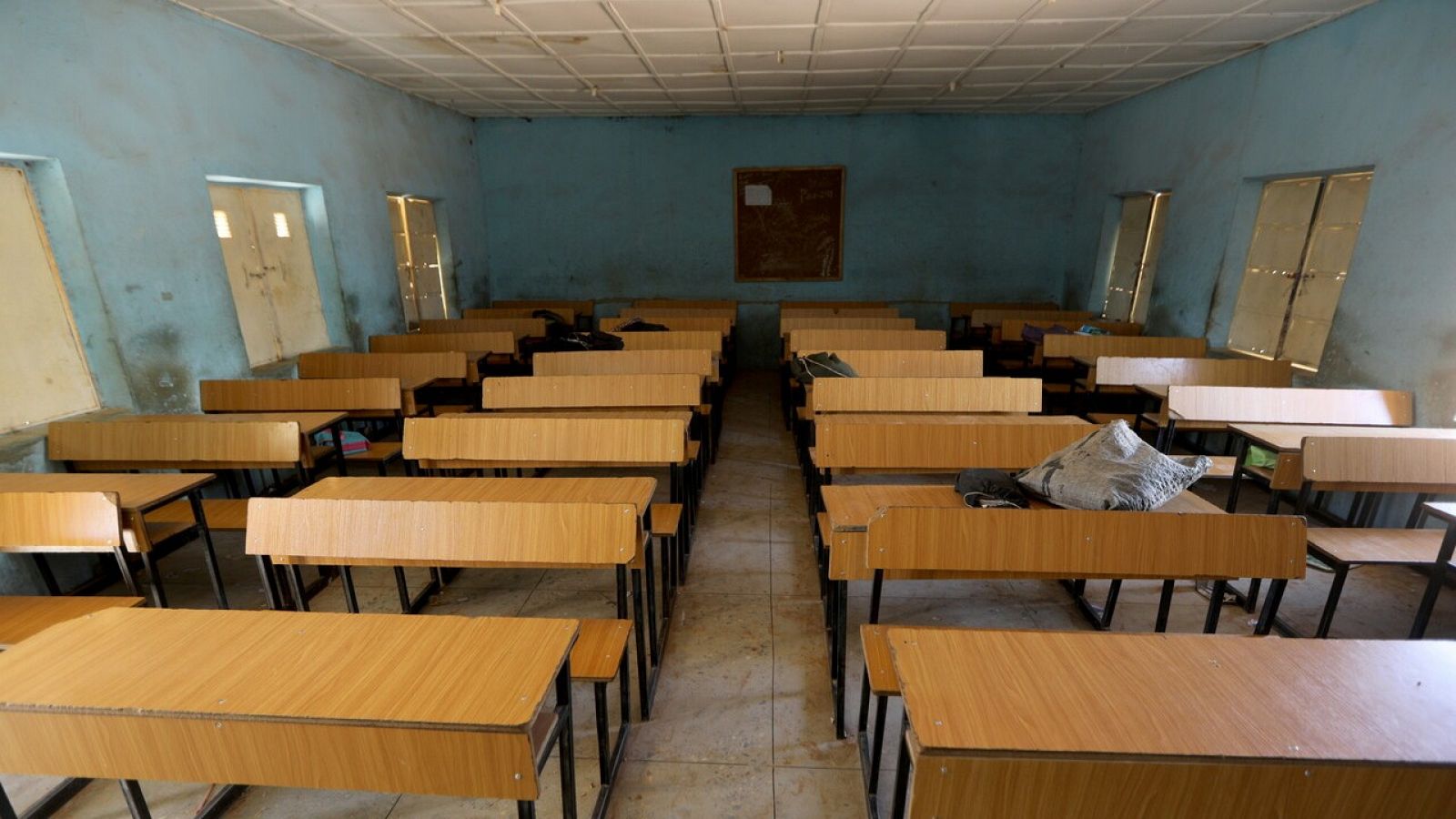 Aula del colegio de Kandara, en el estado de Katsina (norte de Nigeria) donde fueron secuestrados 300 estudiantes. REUTERS/Afolabi Sotunde