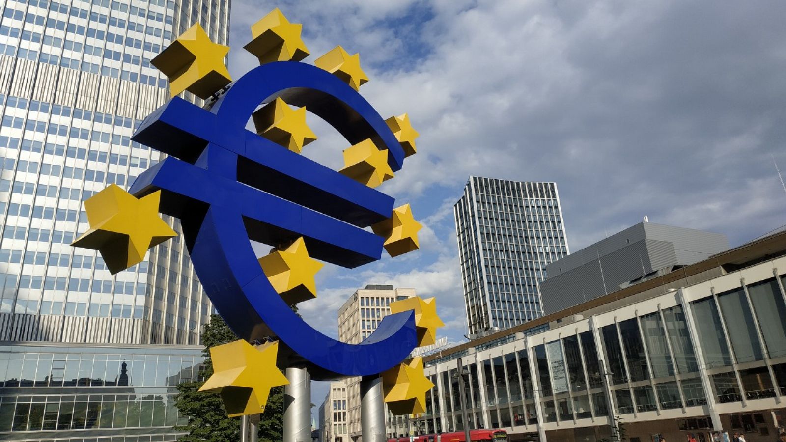 El supervisor bancario europeo recomienda a los bancos "prudencia extrema"