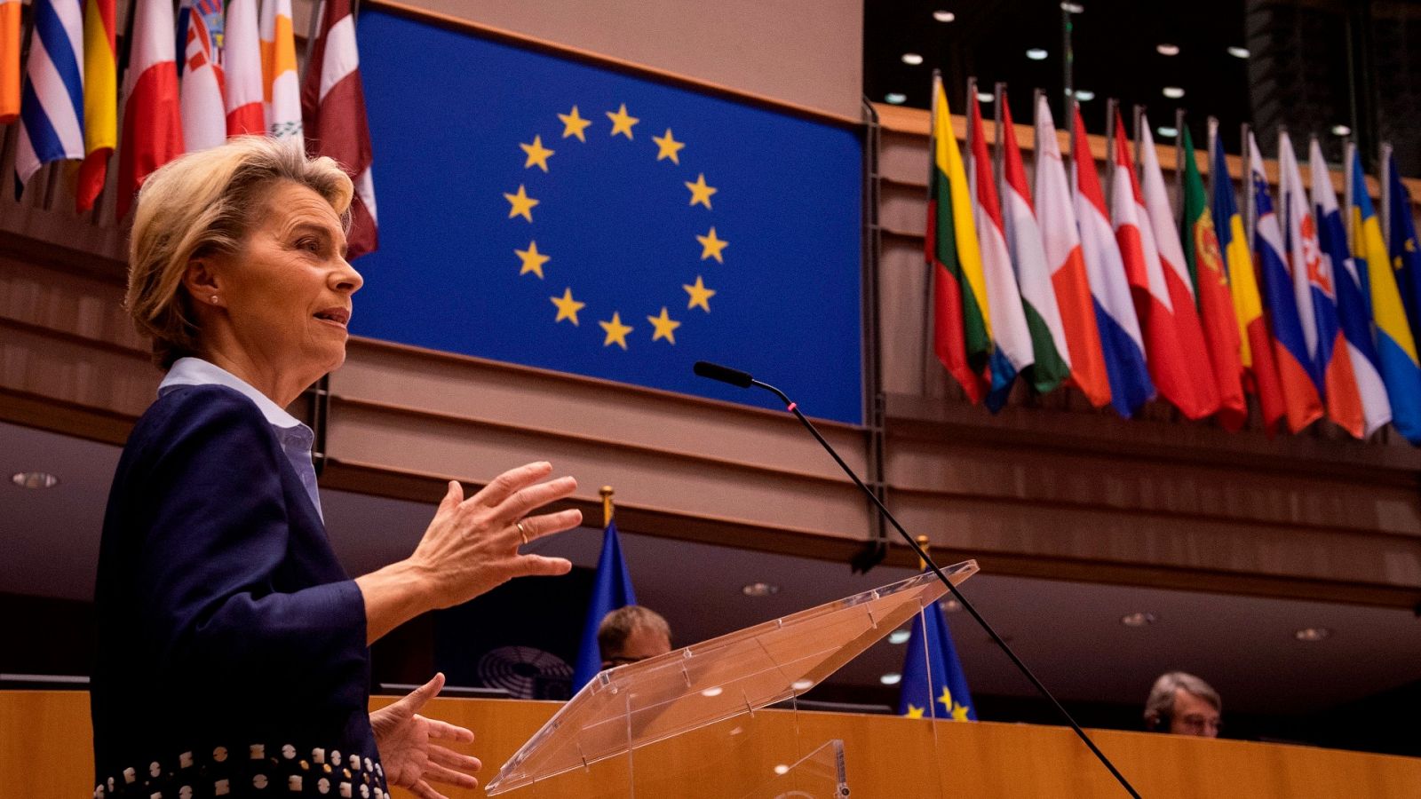 La presidenta de la Comisión Europea, Ursula von der Leyen, este miércoles en la Eurocámara