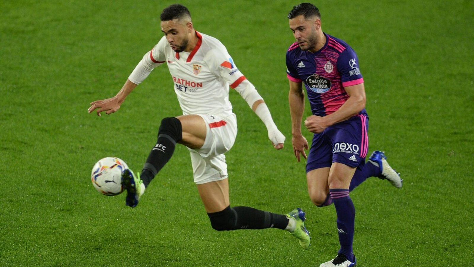 Sevilla y Valladolid han empatado en el Pizjuán (1-1).