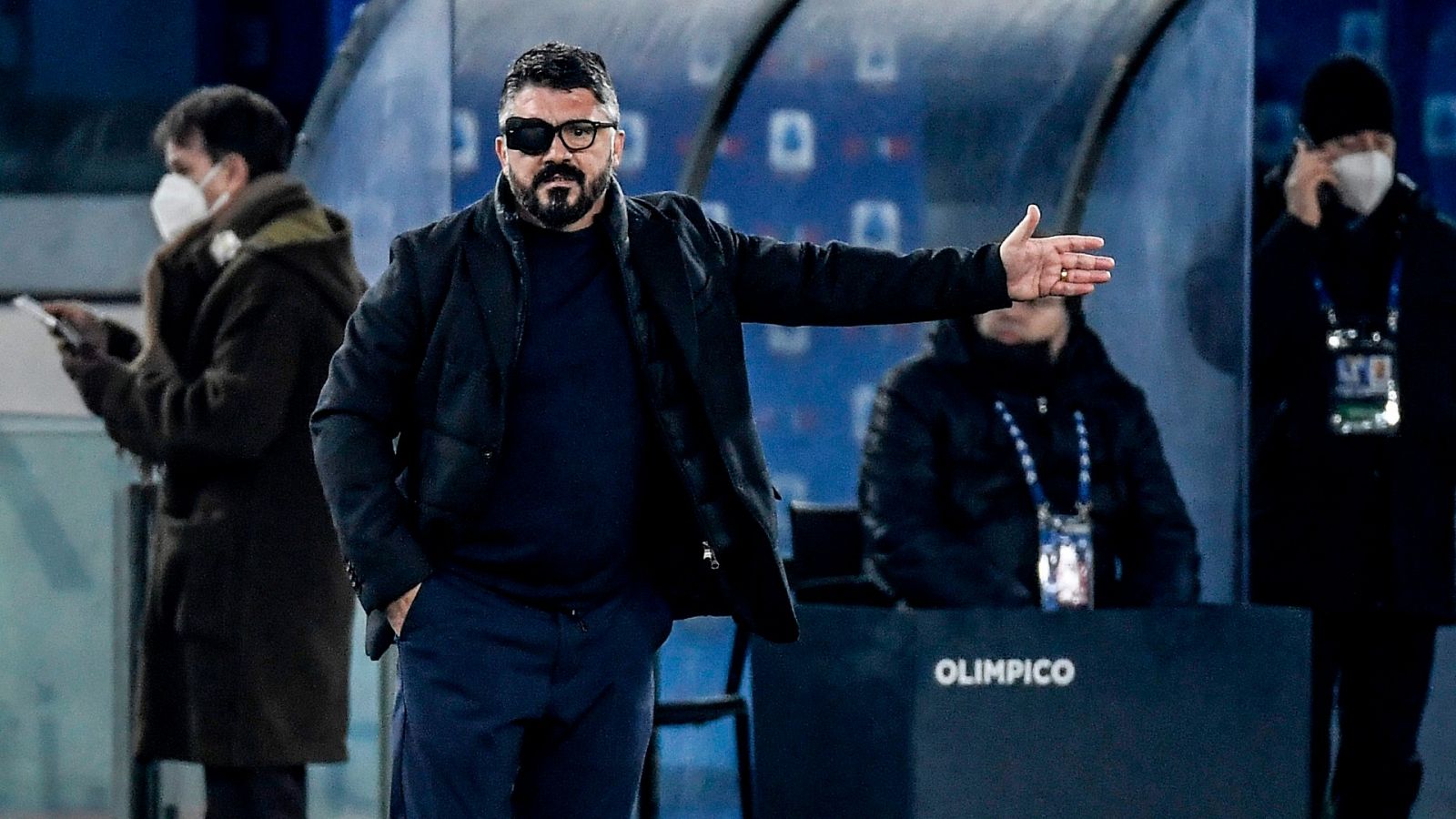 El técnico del Nápoles, Gennaro Gattuso, con un parche en el ojo durante el encuentro ante el Torino de este miércoles