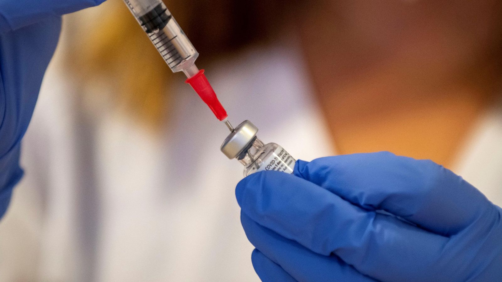 Preparación de las vacunas contra la COVID-19
