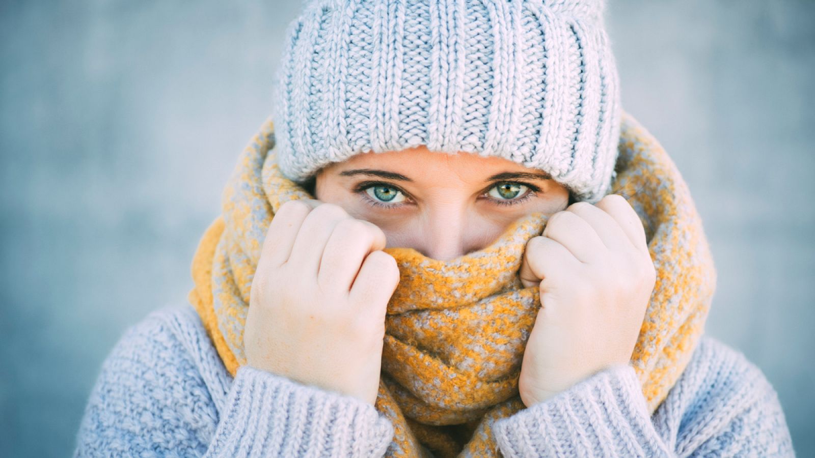 La cara, los labios y las manos sufren mucho con las bajas temperaturas.