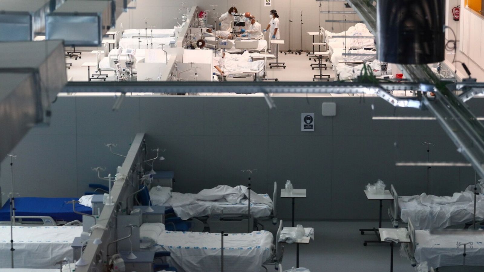 Aspecto del hospital Isabel Zendal en Madrid, el pasado 11 de enero, con pacientes de COVID-19. REUTERS/Sergio Perez