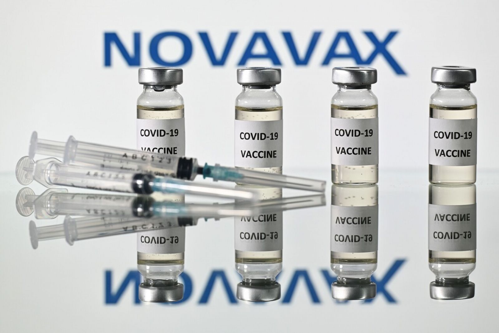 La vacuna de Novavax muestra una eficacia del 89%