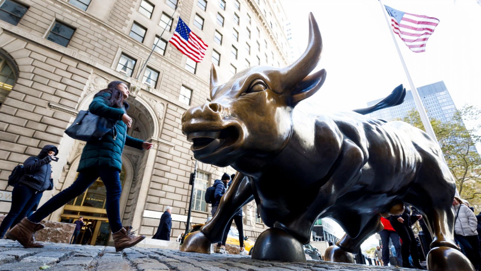Una imagen de la estatua del toro de Wall Street de Arturo di Modica.