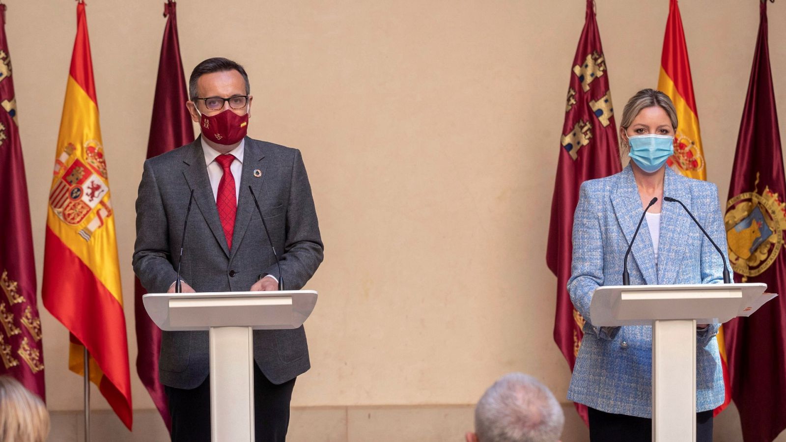 Los promotores de la moción de censura en Murcia: Ana Martinez Vidal (Cs) y Diego Conesa (PSOE)