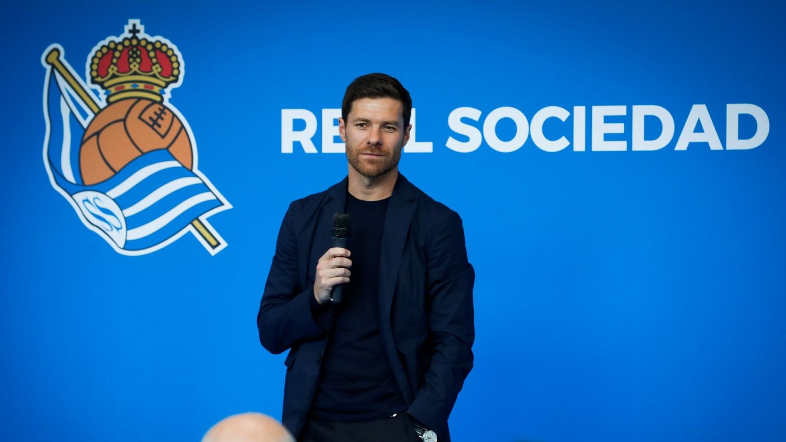 Xabi Alonso durante su presentación como entrenador de la Real Sociedad B