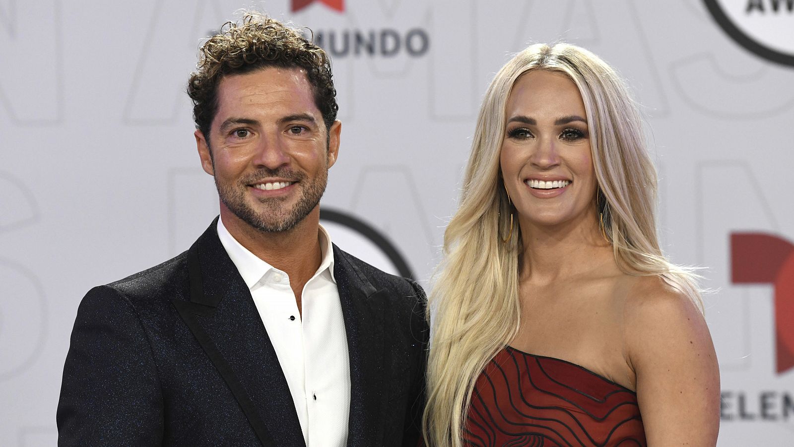 Bisbal acude con Carrie Underwood a los Latin American Music Awards