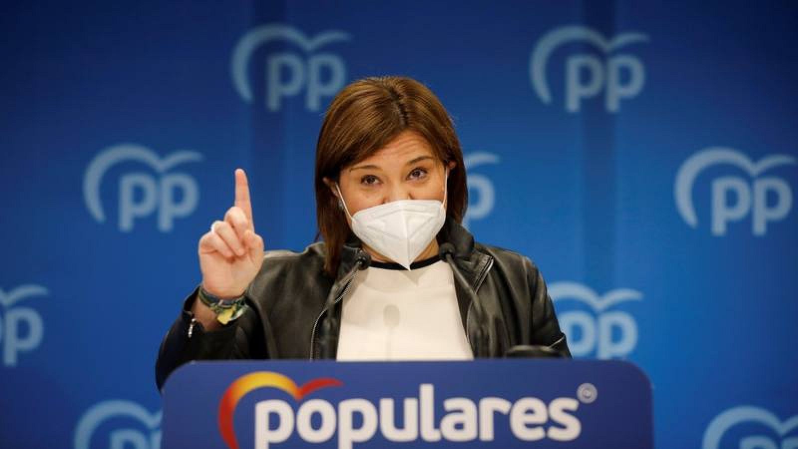 Isabel Bonig anuncia que abandona sus cargos en el PP