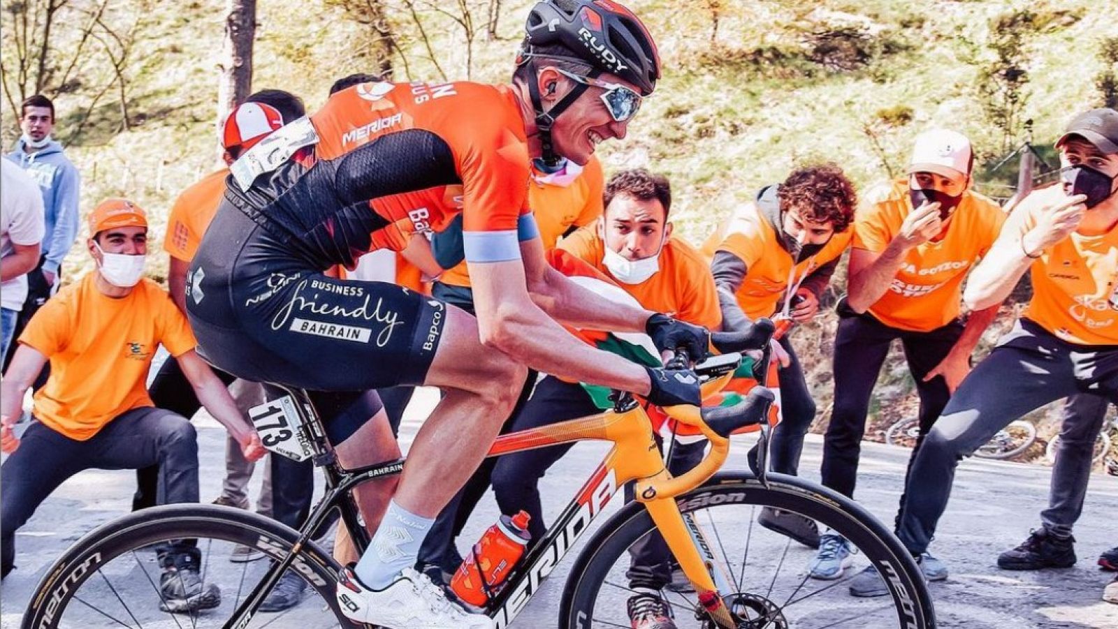 El ciclista vasco Pello Bilbao en una imagen de su instragram.