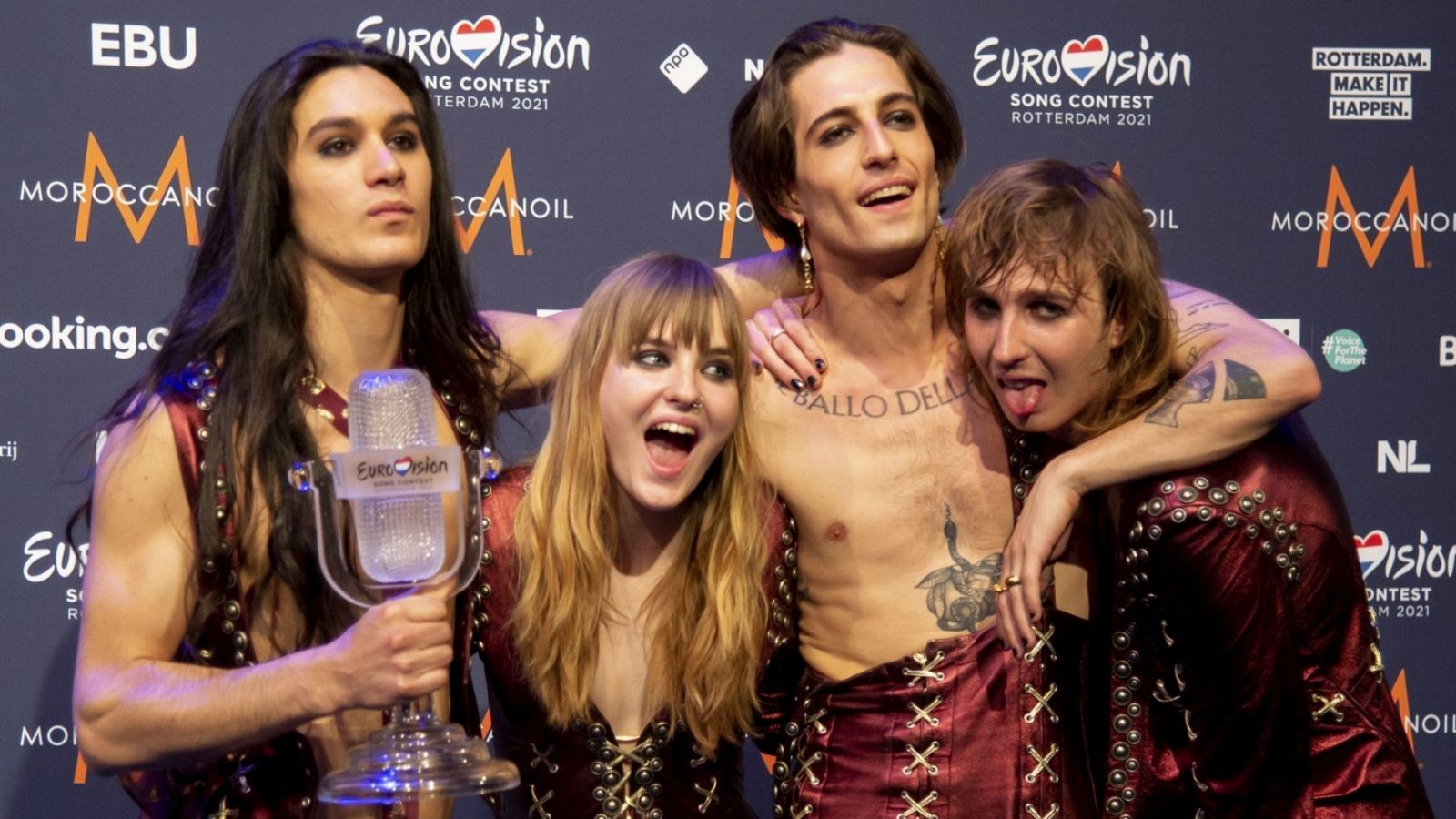 Damiano David, Victoria de Angelis, Ethan Torchio y Thomas Raggi forman la banda de rock italiana Måneskin, ganadores de Eurovisión 2021