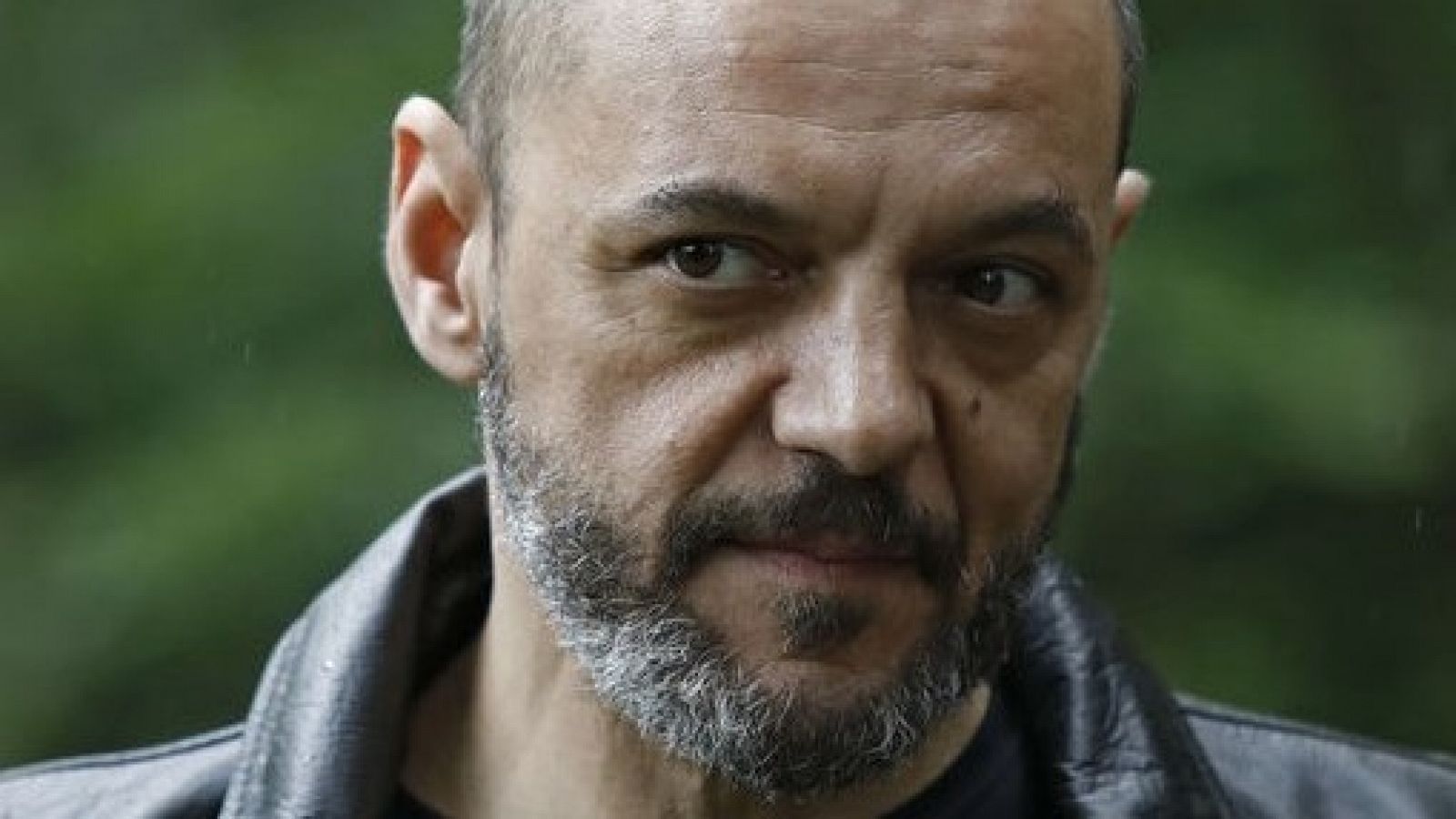 El actor Óscar Sánchez Zafra, en un fotograma de la película 'La víctima número 8' (2018).