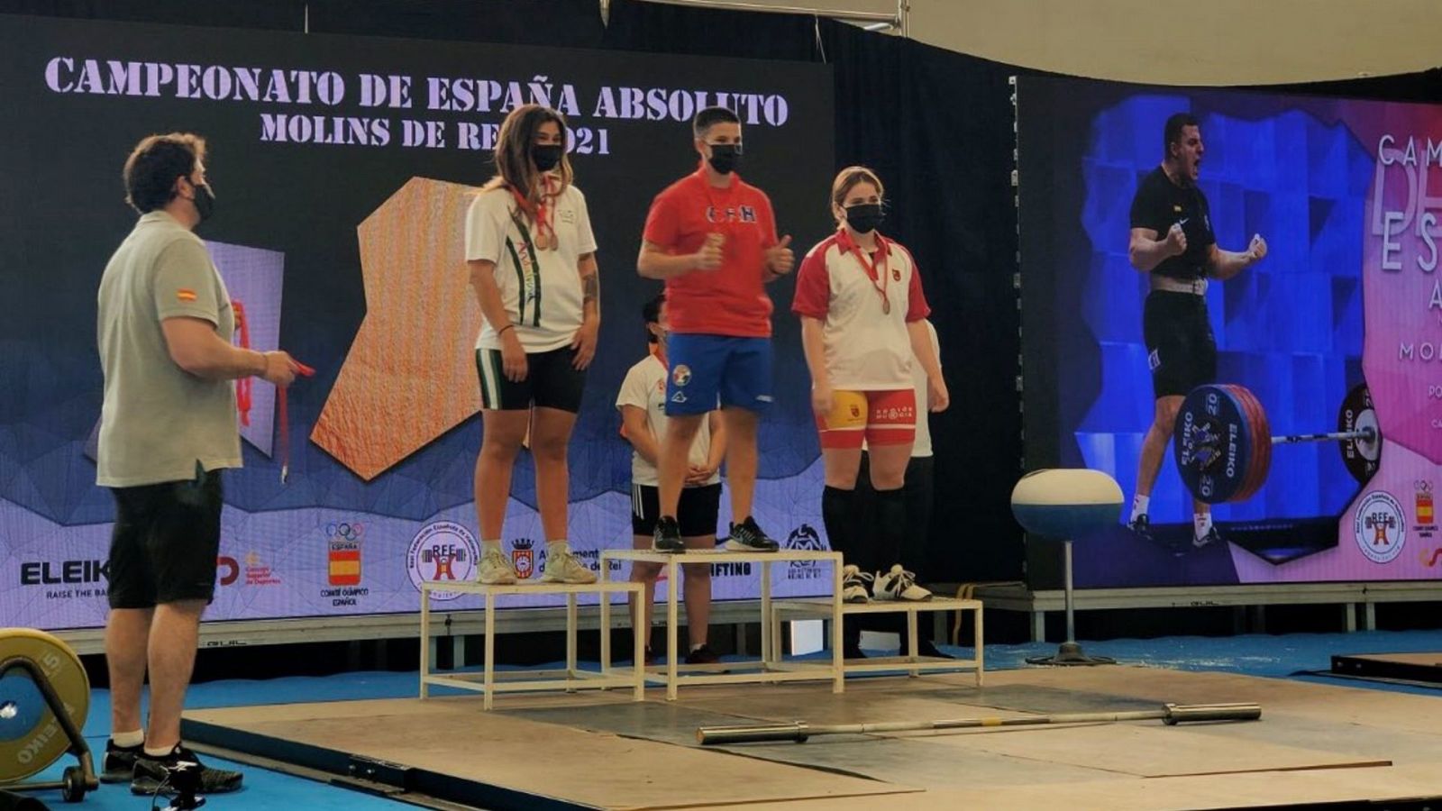 Clara Sánchez, doble medalla de bronce en los campeonatos nacionales de halterofilia