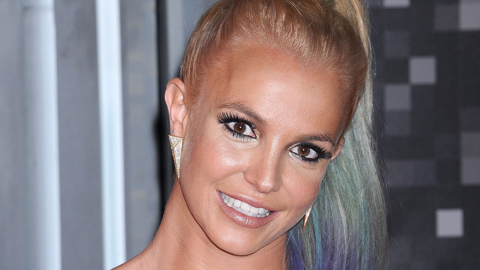 Britney Spears se opone al control que su padre ejerce sobre su vida.