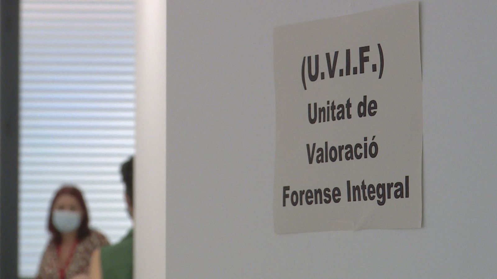 Las UVFI están formadas por profesionales de la medicina, de la psicología y el trabajo social forense.