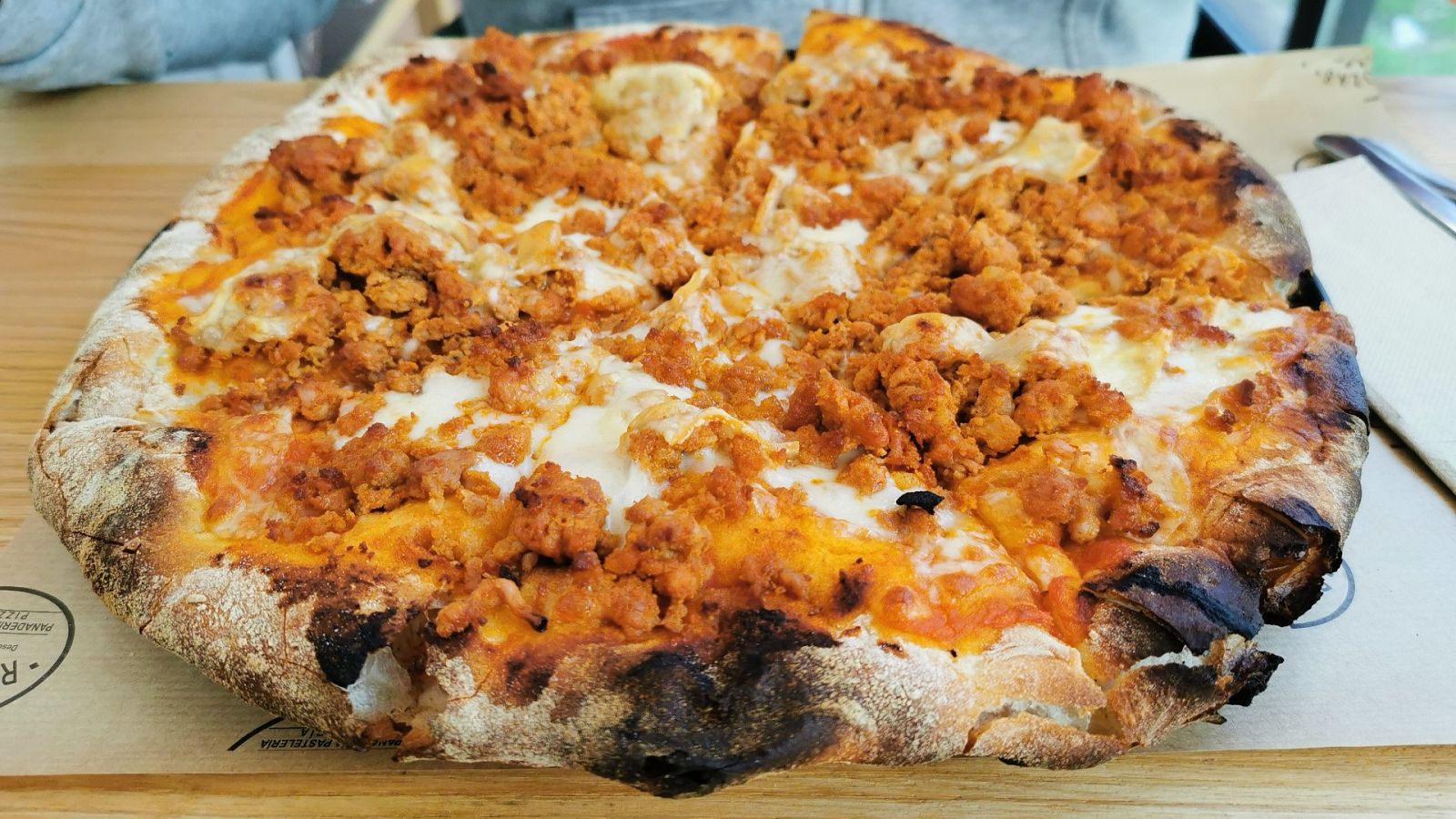 Pizza de zorza queso San Simón, panadería Rozas, Cospeito