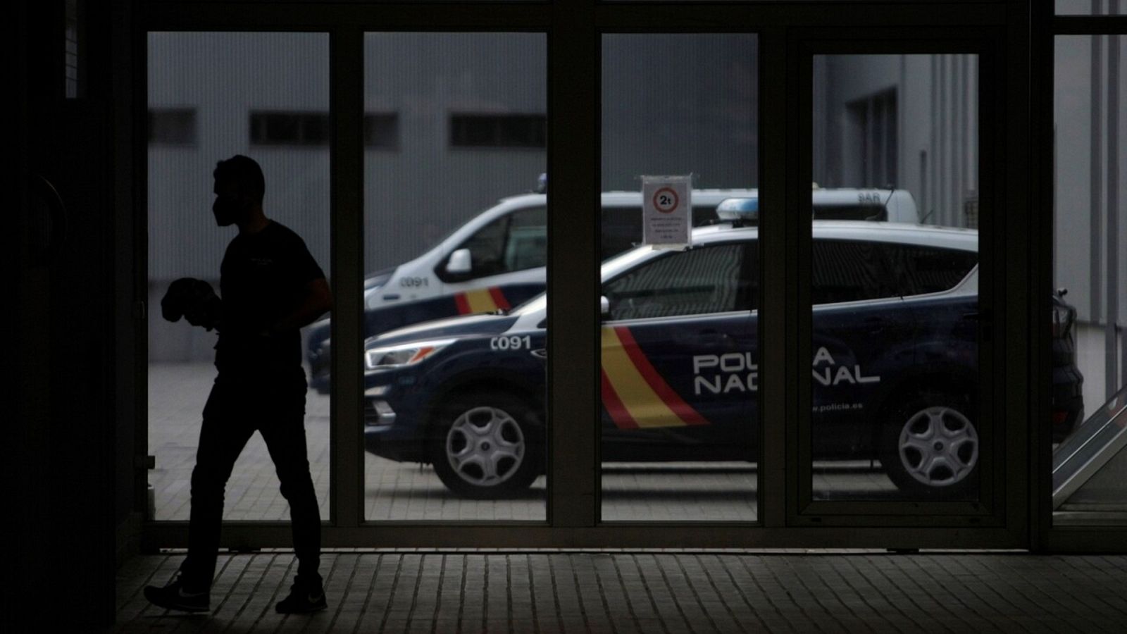 Cuartel de Lonzas de A Coruña, donde se encuentran detenidos los tres jóvenes de entre 20 y 25 años, dos varones y una mujer, como presuntos autores de la agresión violenta que acabó con la vida de Samuel Luiz en la madrugada del sábado en A Coruña.