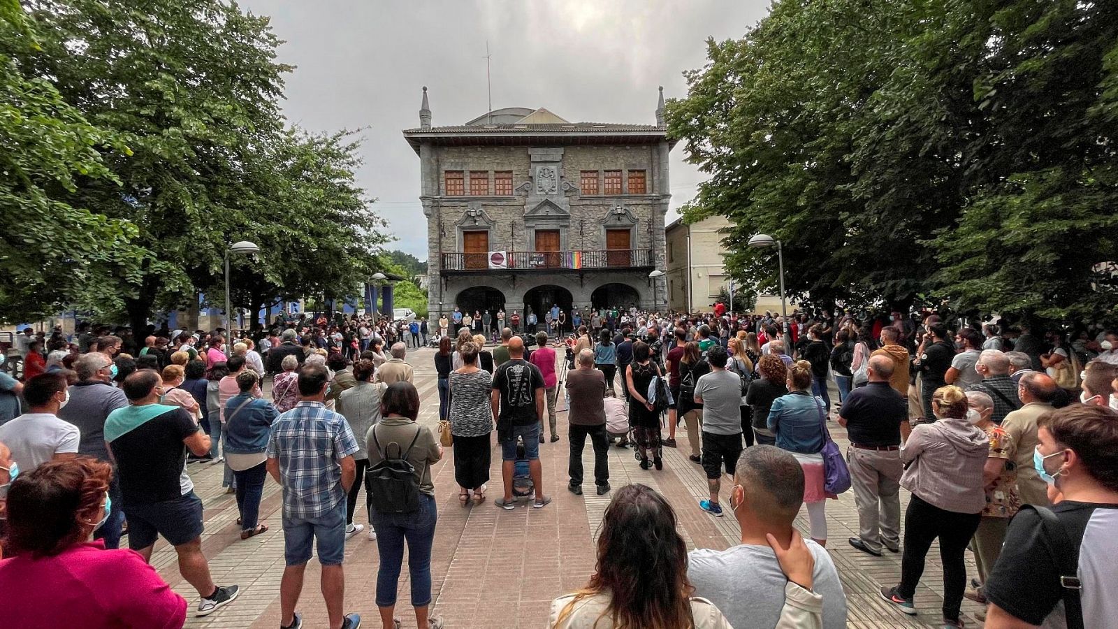 Concentración el pasado jueves en Lemoa (Vizcaya) para condenar la agresión